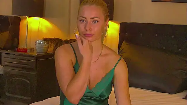 MisshaNight live