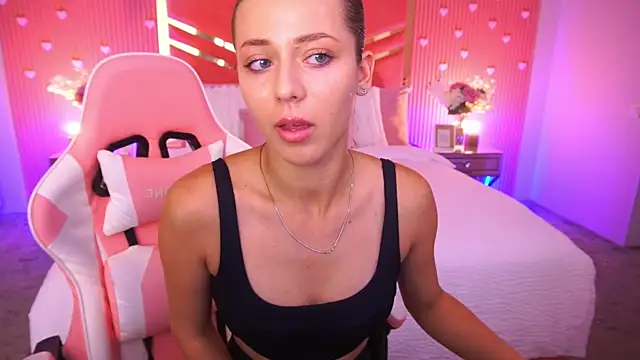 DoveLovee live