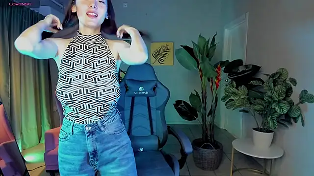 Eva_Leeee live