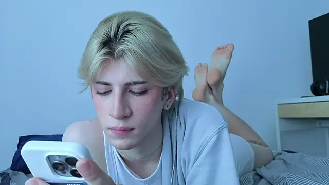 Oliver_star_boy_ live