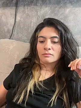 AshleyyHall live