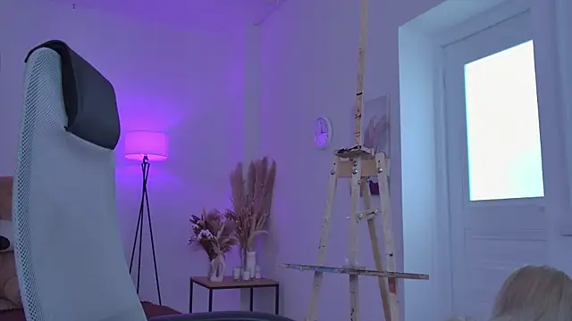 AuroraWrenfield live