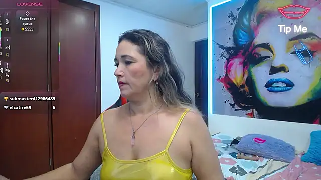 noelia_milf19 live
