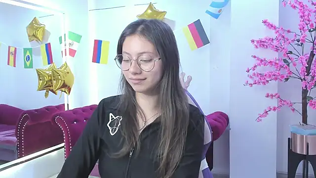 Vannia_t18 live