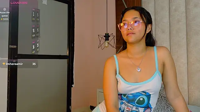 Dulce_Holy live
