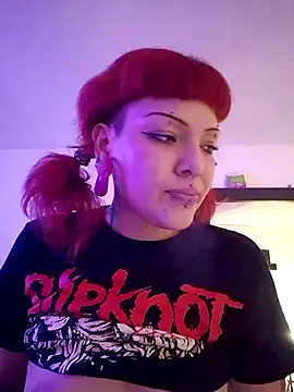 Sarah-Stoner live