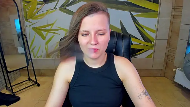 MelindaTin live
