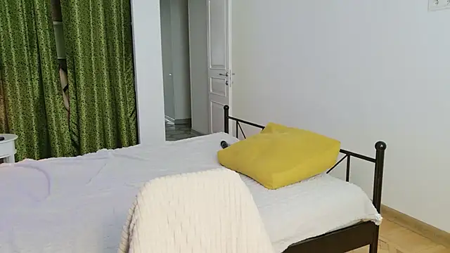 VioletCatt live