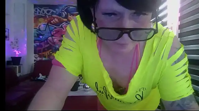 Anonymimi69 live