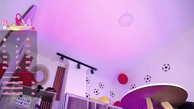 Eva__Walker live