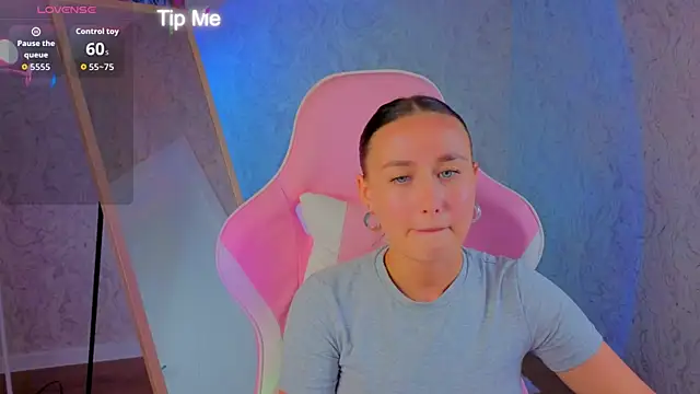 _Kiki_angelll_ live