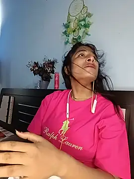 ShanayaRoseXO live