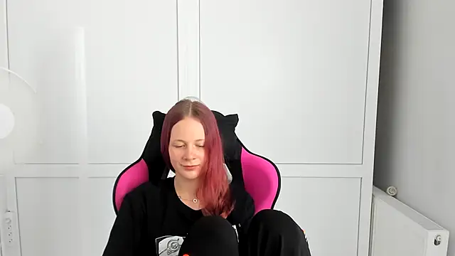 Skylar_spring live