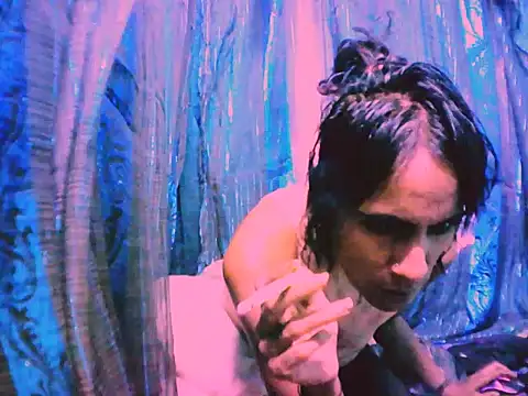 Alanadelray21 live