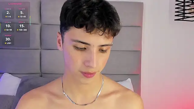 JoshClaarktt live