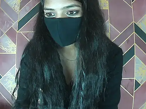 Hot-Roshni live