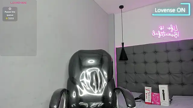 scarletcherry18 live