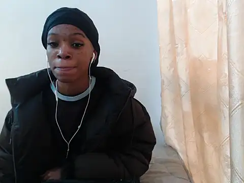 PetiteBarbie_05 live