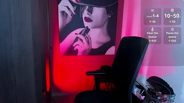 QueenOfHaze live