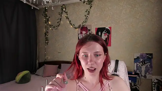Love_is_Lola live