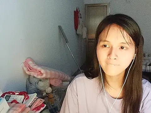 RebelAura live