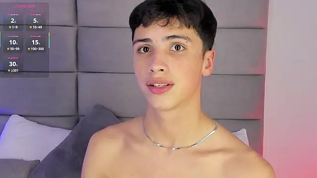 JoshClaarktt live