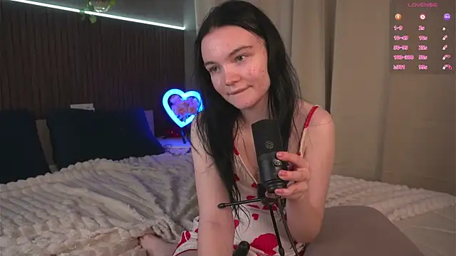 emmysmall live