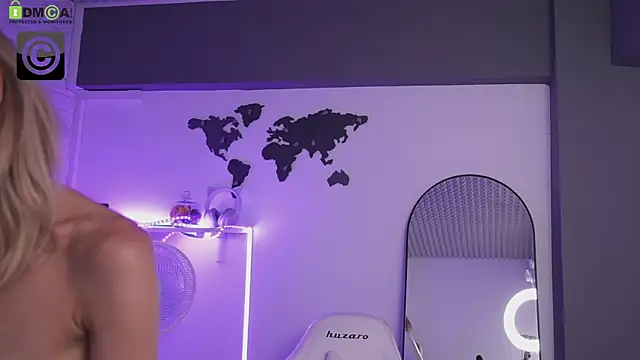 Maya_Carlisle live