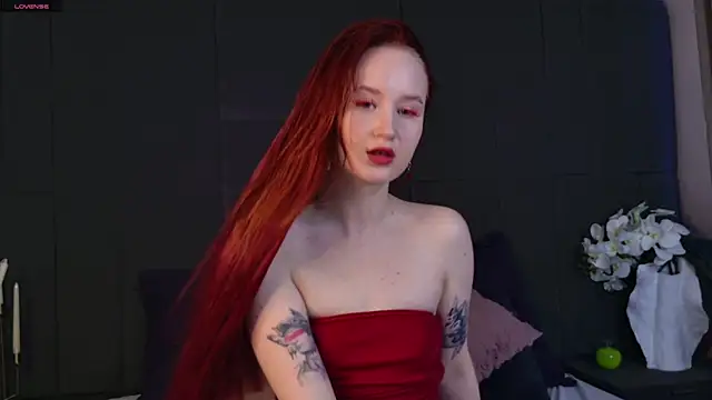 Mia_Blissie live