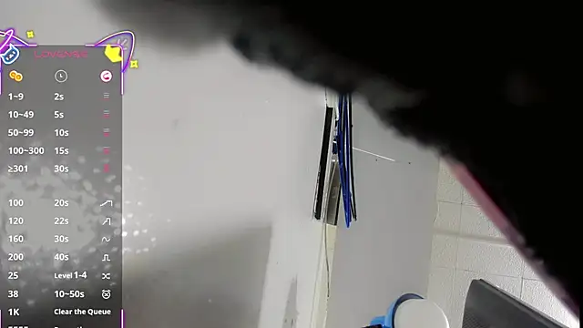 _Riannagarcia_ live