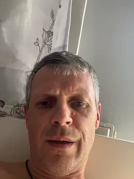 ChiefApron5 live