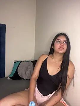 CherryGlow69 live