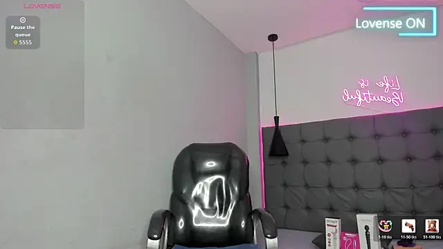 scarletcherry18 live