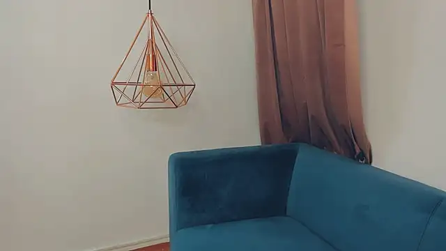 BrilliantGirll live