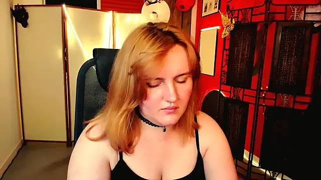 KathyBriggs live