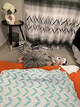 Nicole_bash live