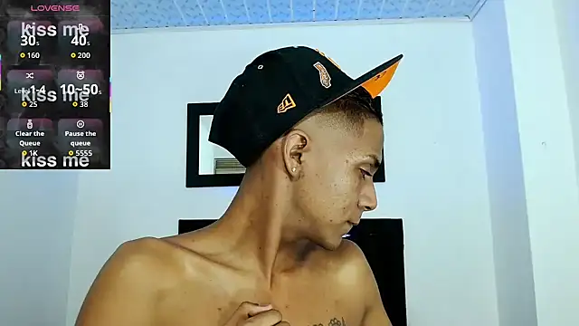hotboyluxe live