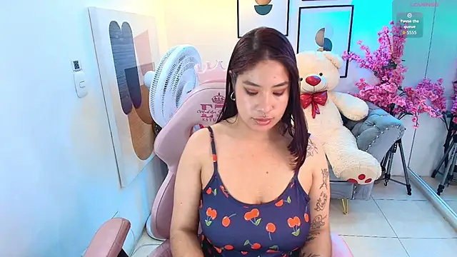 Natalia_cartier live