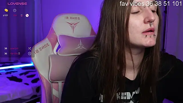 Alice_Goth live