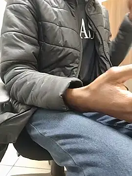 RETURNOFTPNUTS live