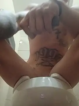 selfmadestud live