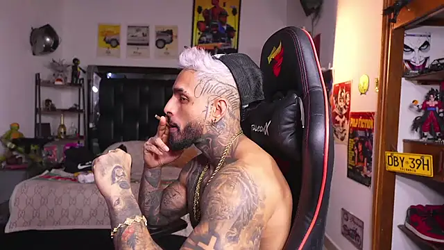 logan_hugh8 live