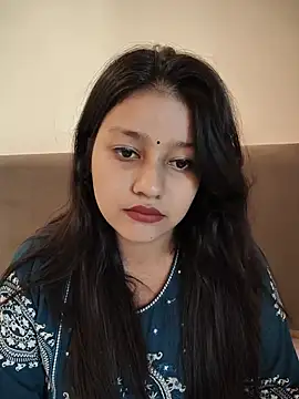 Pavitra_Sharma live