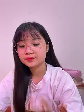 ___KARA___ live