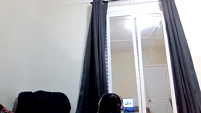 Shawtyblaque21 live