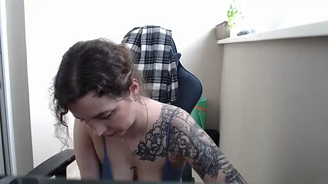 JulliaGrace live