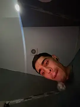 femboyxx69 live