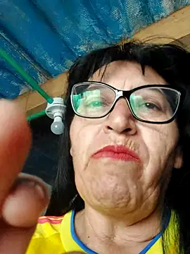 clarita_01 live