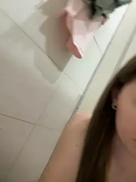 FReyja_44 live