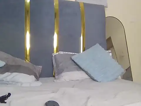 Velvet_Vixenn live